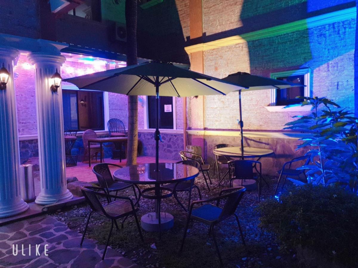 Gardensuite Hotel Anunas Dış mekan fotoğraf